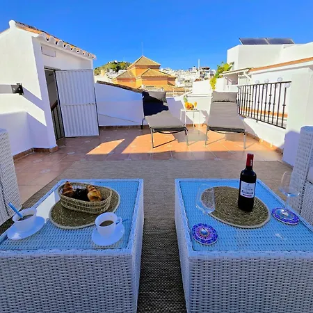 Casa Luna-rooftop Terrace-torrox Pueblo דירה טורוקס
