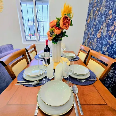 Casa Luna-rooftop Terrace-torrox Pueblo דירה